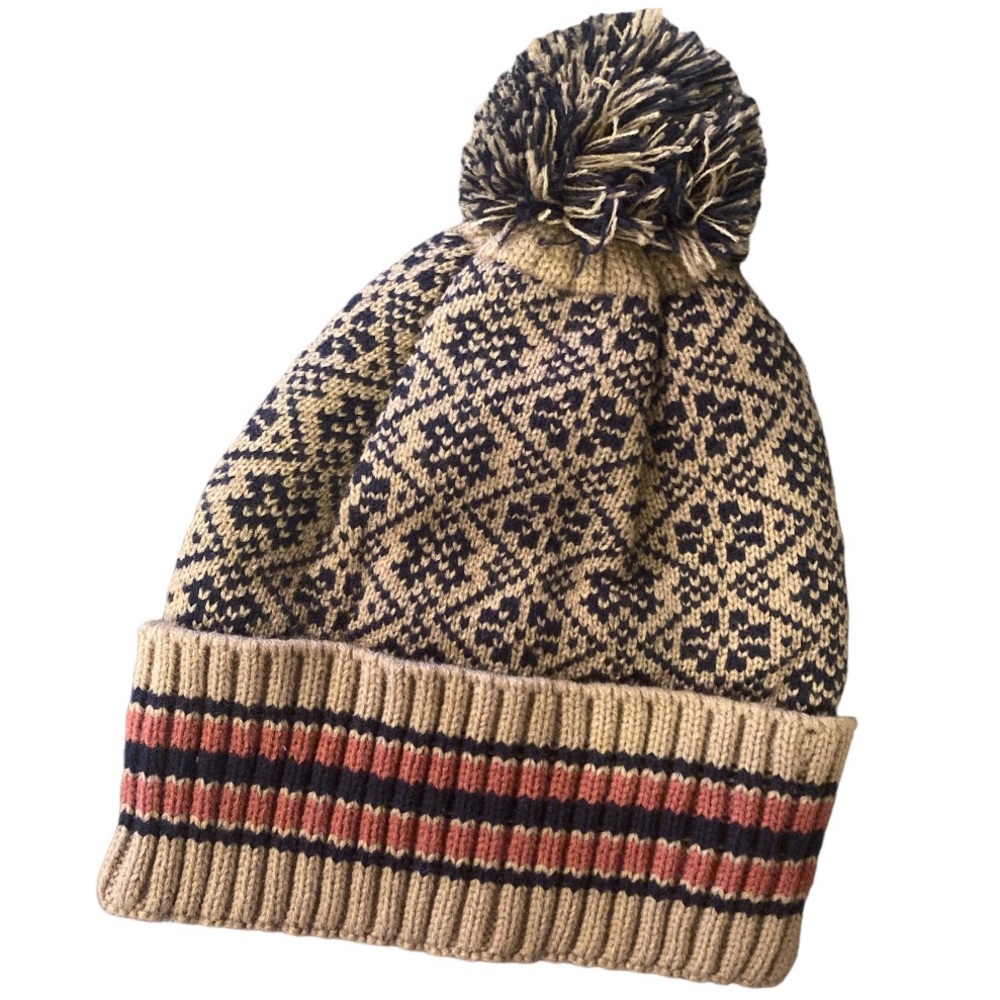NWOT Faire Isle Winter Toboggan Beanie Hat With Pom and Fleece Interior